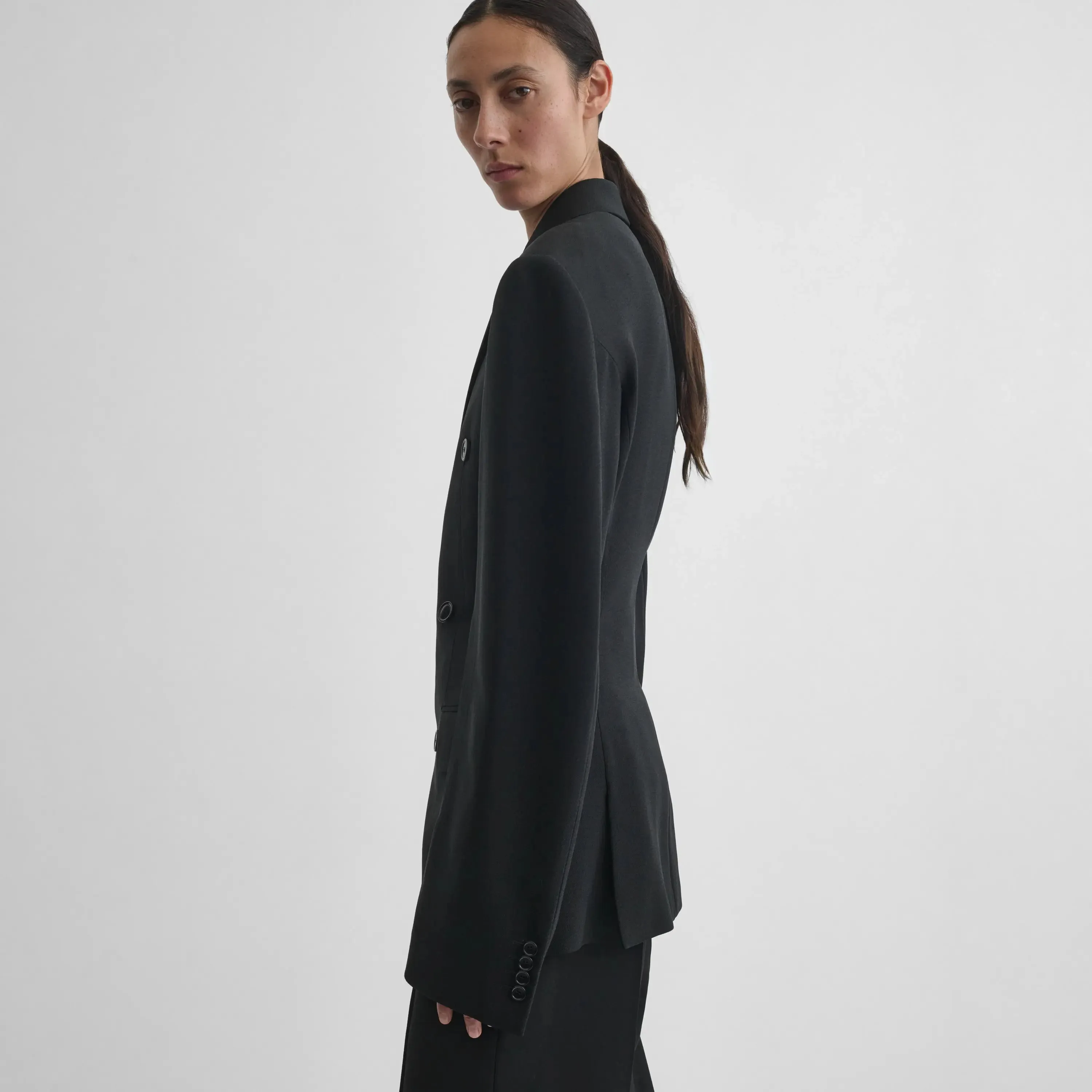 CINCHED HIP TAILORED JACKET | black sable