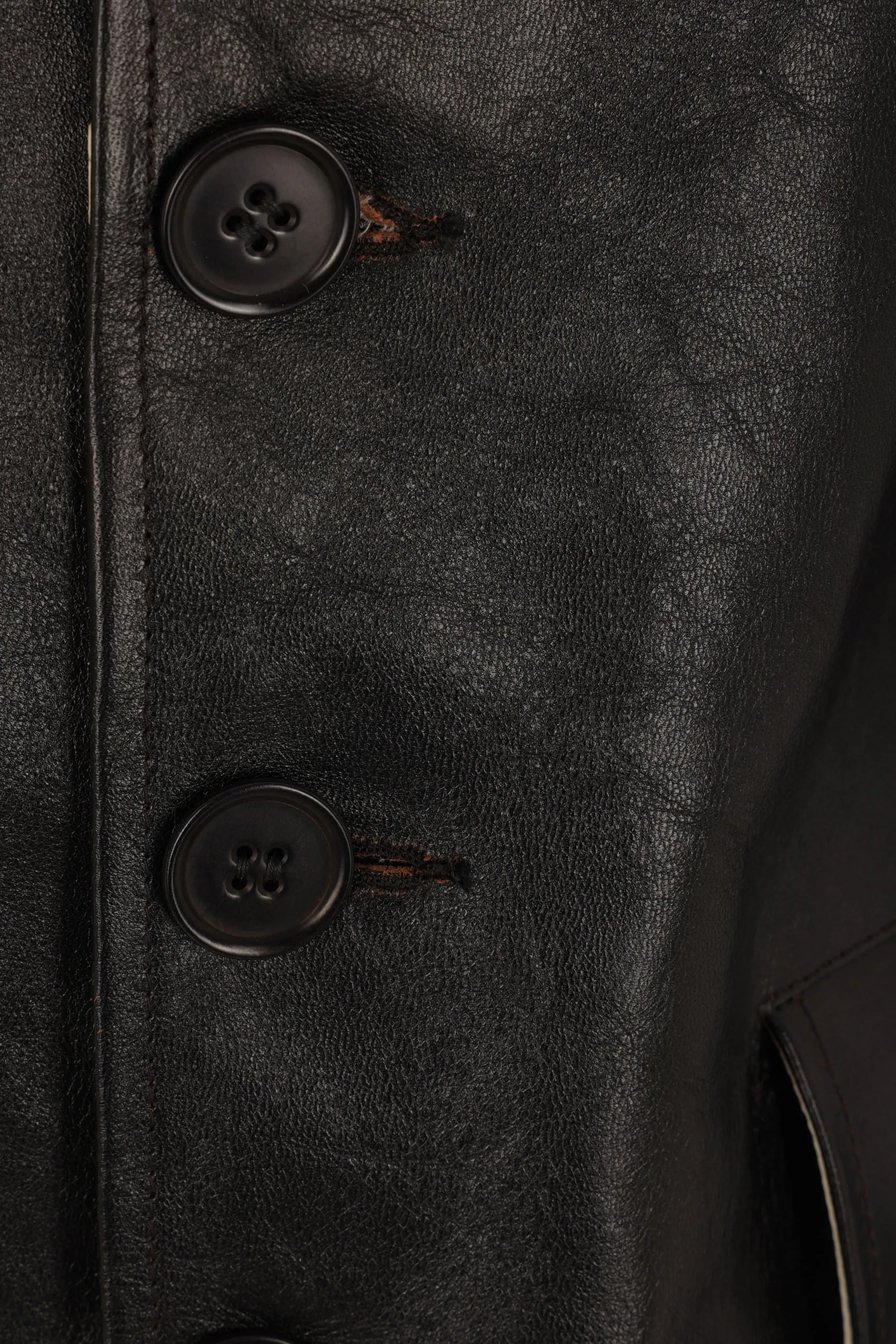 single-breasted jacket in leather