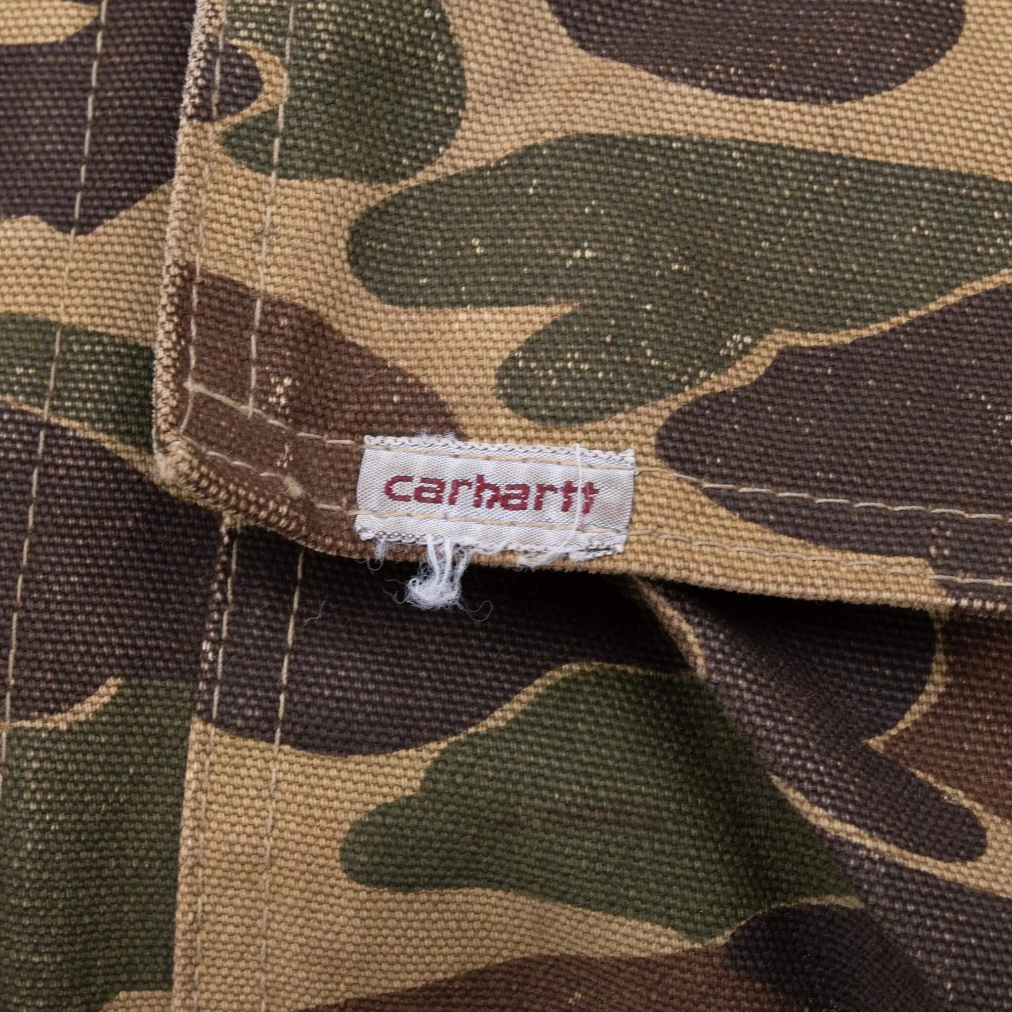 VINTAGE CARHARTT DUCK CAMO HUNTER JACKET CU253 SIZE XL MADE IN USA