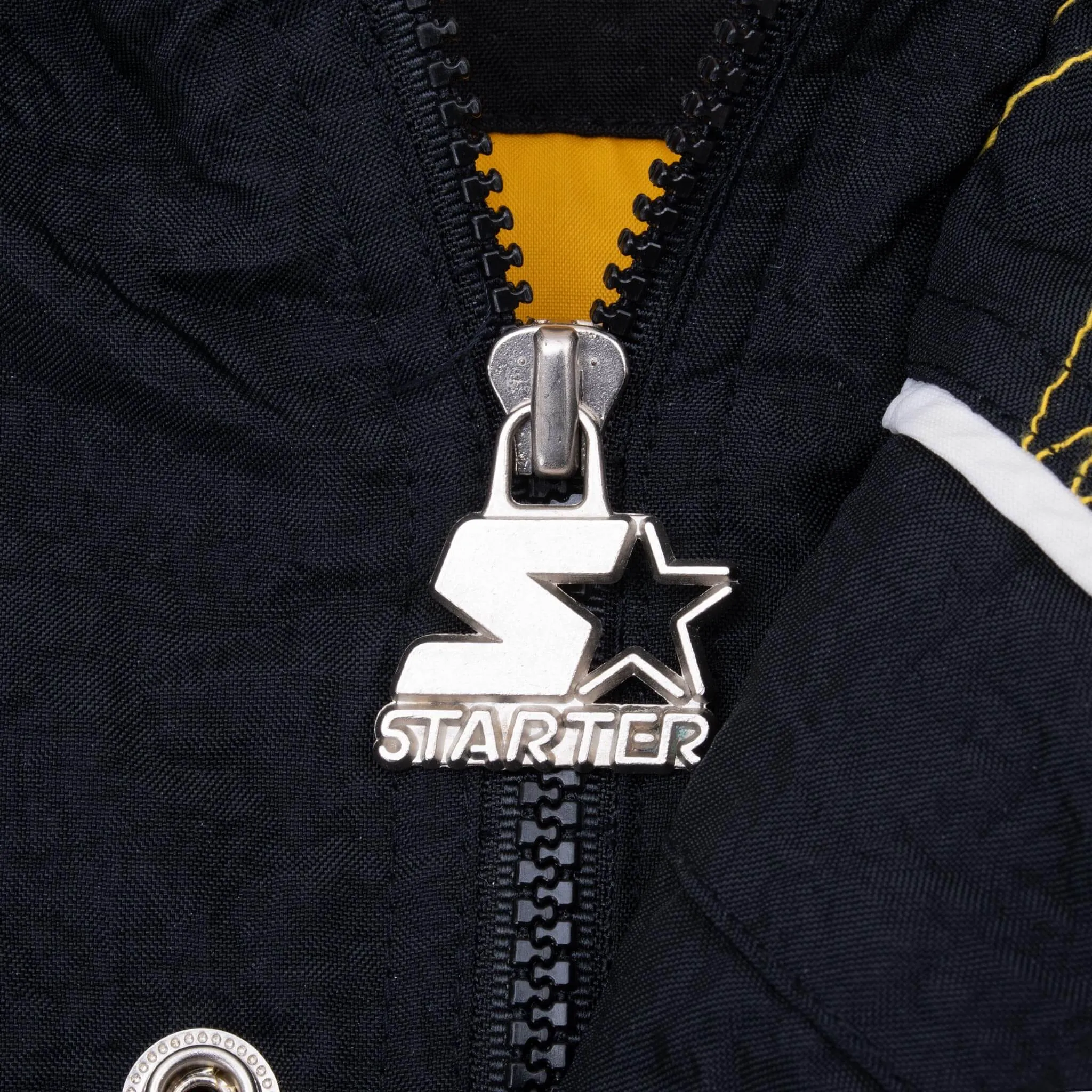 VINTAGE NFL PITTSBURGH STEELERS HEAVY PULLOVER STARTER JACKET 1990S MEDIUM