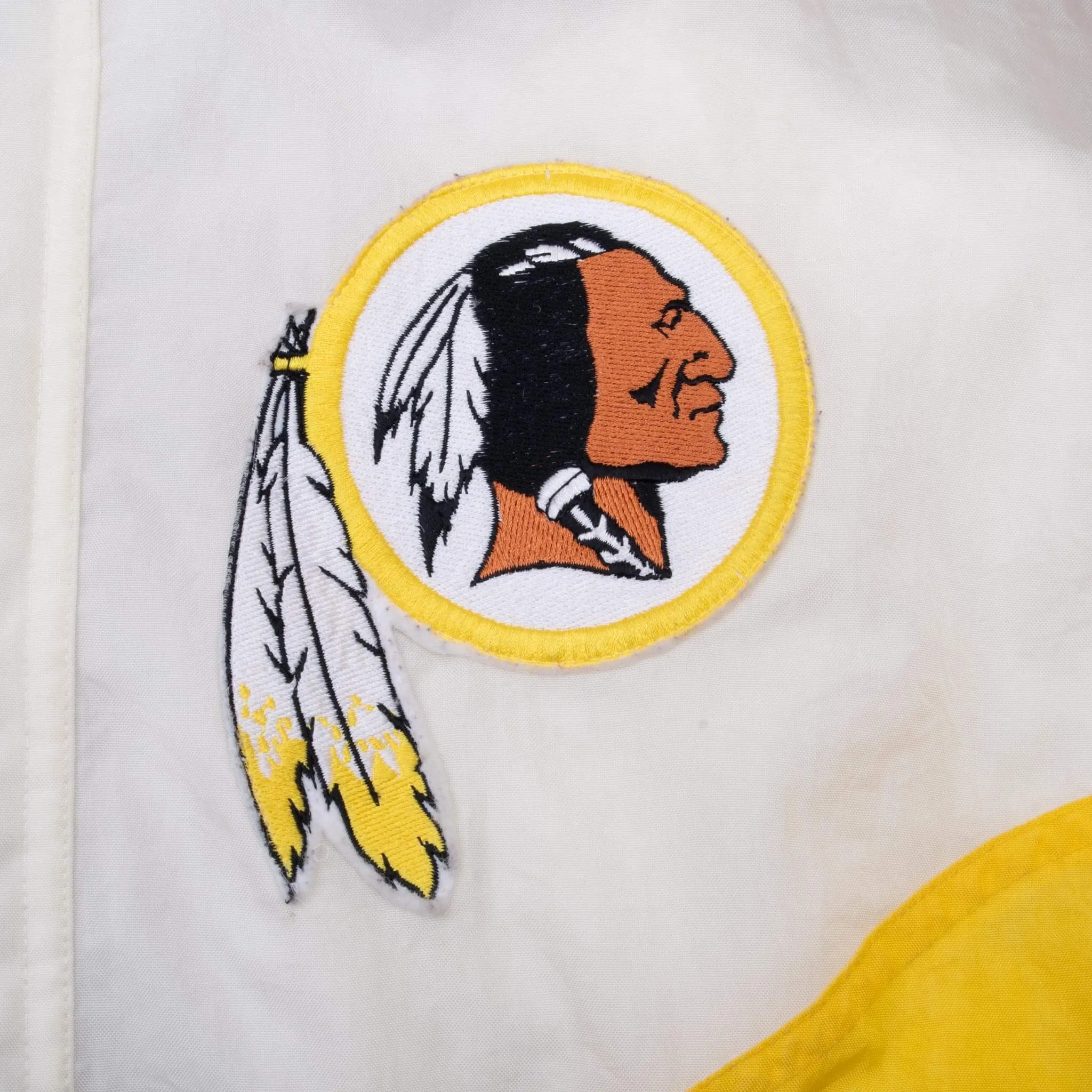 VINTAGE NFL WASHINGTON REDSKINS APEX ONE WINDBREAKER JACKET 1990S MEDIUM
