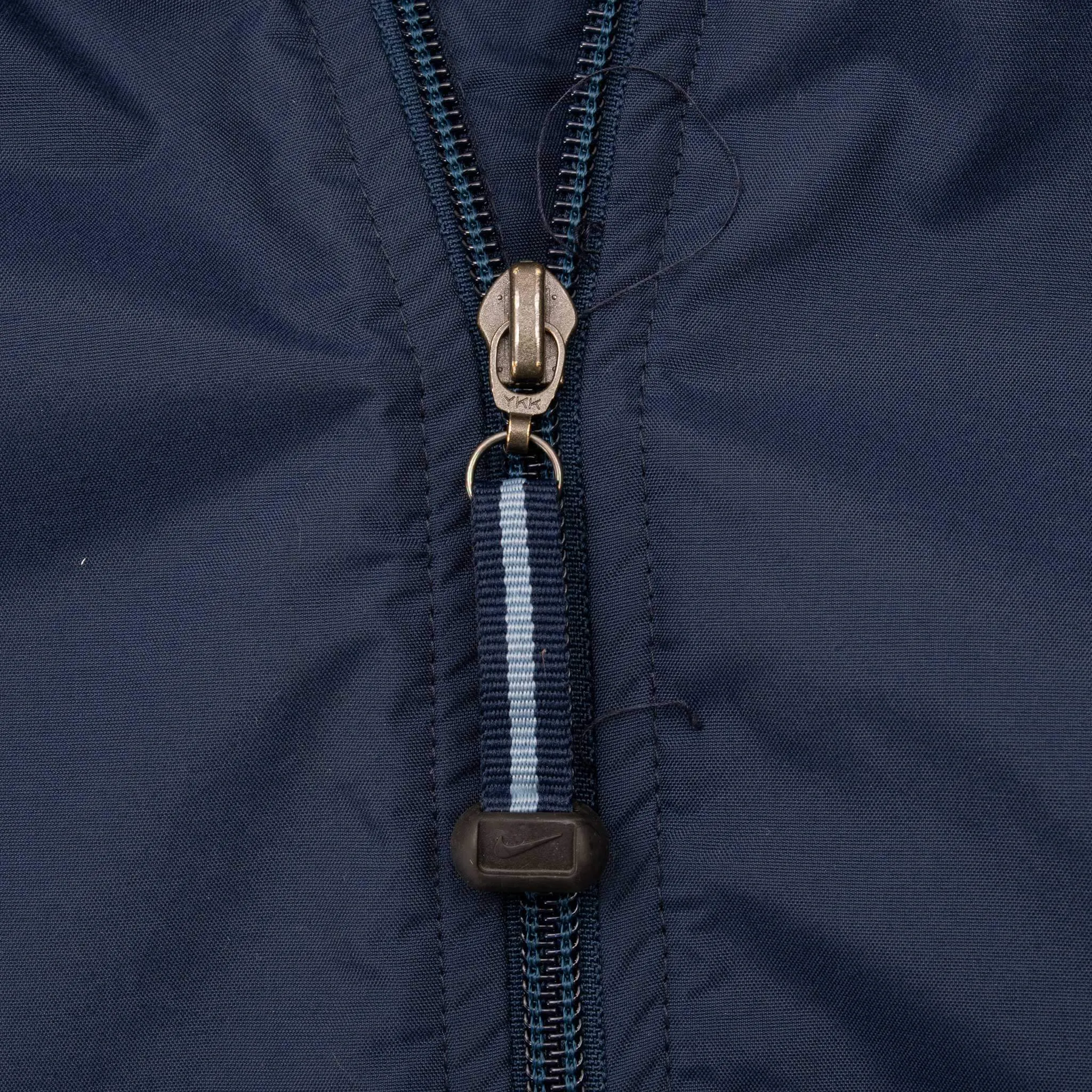 VINTAGE NIKE NAVY BLUE WINDBREAKER JACKET 2000S XL